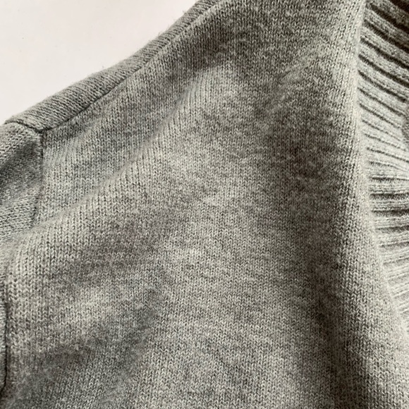 [M]👚FOREVER 21 cropped cardigan - Picture 9 of 10